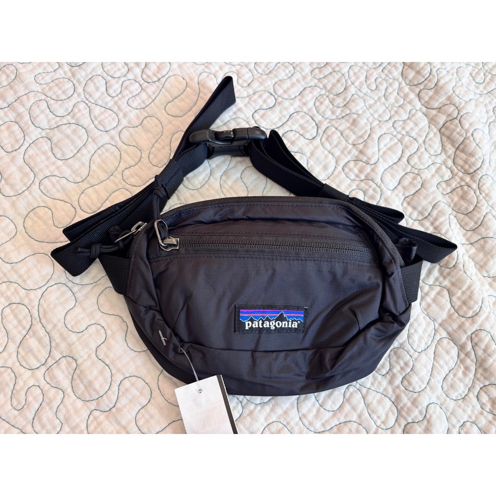 Patagonia Ultralight Black Hole Mini Hip Pack 1L Black Waist Bag